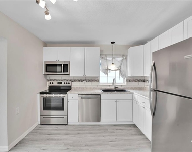 4550 16th Avenue N - Photo Thumbnail 15