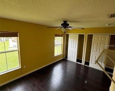 6913 Marble Fawn Place - Photo Thumbnail 9