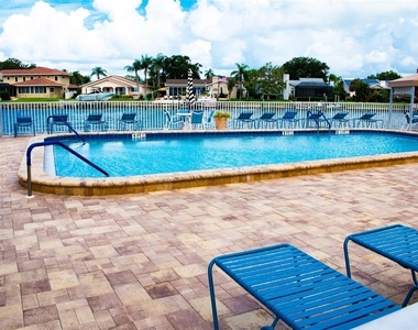 5900 Shore Boulevard S - Photo Thumbnail 27