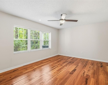 2533 Dolly Bay Drive - Photo Thumbnail 15