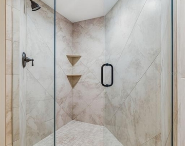 2533 Dolly Bay Drive - Photo Thumbnail 19