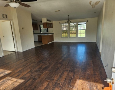 5165 Topeka Avenue - Photo Thumbnail 1