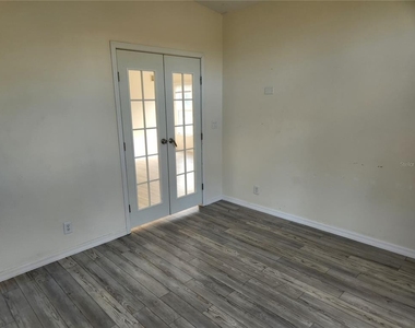 5165 Topeka Avenue - Photo Thumbnail 13