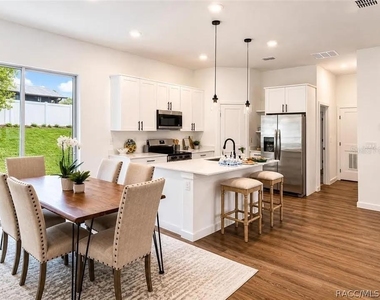 9509 N Old Mill Way - Photo Thumbnail 6