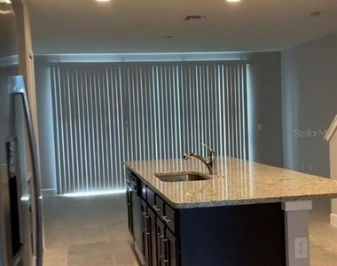 4702 Terra Esmeralda Drive - Photo Thumbnail 4