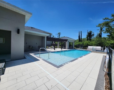 4702 Terra Esmeralda Drive - Photo Thumbnail 17