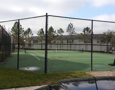 200 Southern Pecan Circle - Photo Thumbnail 2