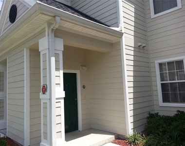 200 Southern Pecan Circle - Photo Thumbnail 1