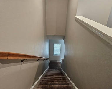 10548 Salt Grove St - Photo Thumbnail 5