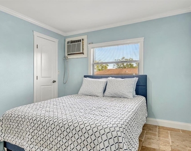 2963 Bahia Vista Street - Photo Thumbnail 38