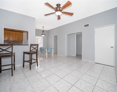 1213 Lawne Boulevard - Photo Thumbnail 6