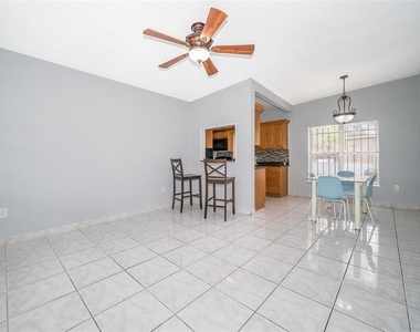 1213 Lawne Boulevard - Photo Thumbnail 5