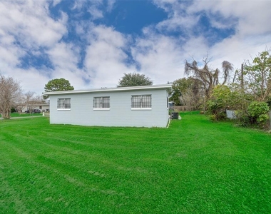 1213 Lawne Boulevard - Photo Thumbnail 18