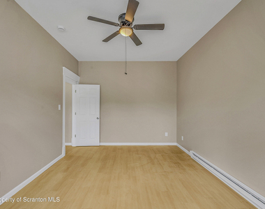 380 Scott Street - Photo Thumbnail 17