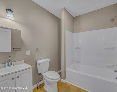 380 Scott Street - Photo Thumbnail 9
