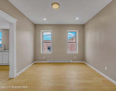 380 Scott Street - Photo Thumbnail 10