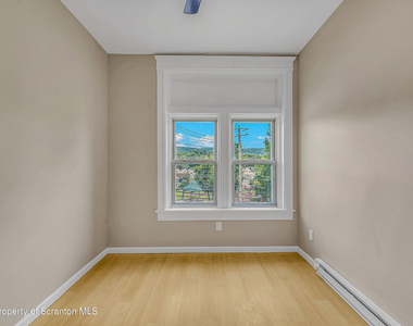 380 Scott Street - Photo Thumbnail 18