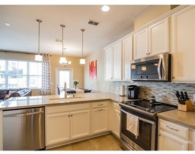 89 Zamora Place - Photo Thumbnail 9