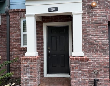 89 Zamora Place - Photo Thumbnail 2