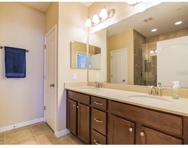89 Zamora Place - Photo Thumbnail 10