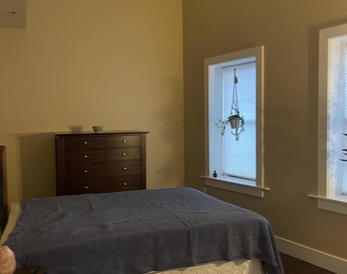 529 Bogart Place - Photo Thumbnail 7