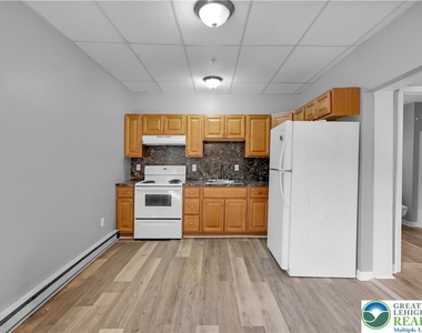 1500 Washington Street - Photo Thumbnail 2