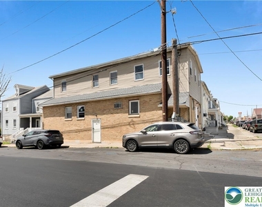 1500 Washington Street - Photo Thumbnail 13