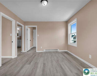 1500 Washington Street - Photo Thumbnail 4