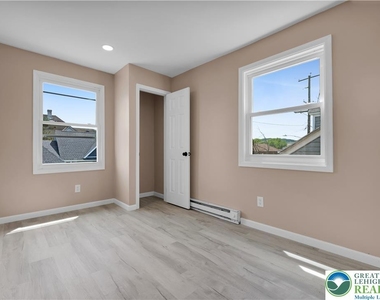 1500 Washington Street - Photo Thumbnail 6