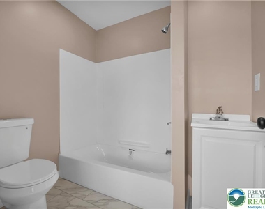 1500 Washington Street - Photo Thumbnail 9