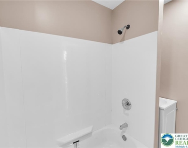 1500 Washington Street - Photo Thumbnail 12