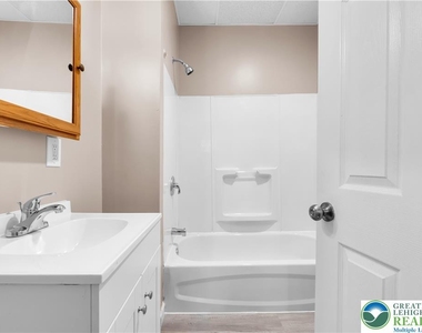 1500 Washington Street - Photo Thumbnail 10