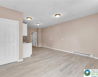 1500 Washington Street - Photo Thumbnail 5