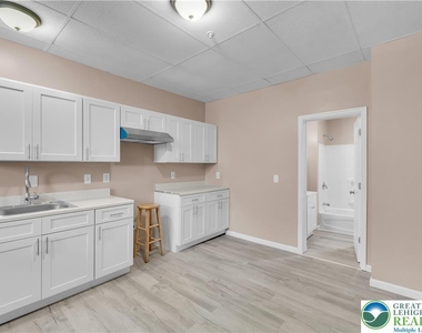 1500 Washington Street - Photo Thumbnail 1