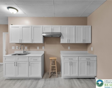 1500 Washington Street - Photo Thumbnail 2