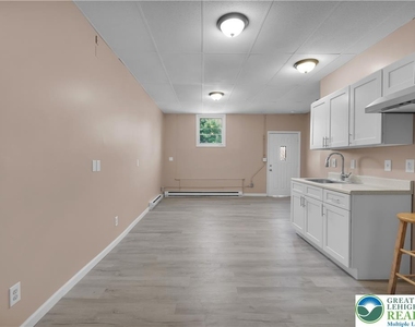 1500 Washington Street - Photo Thumbnail 4