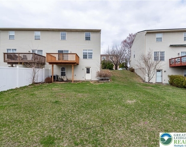 48 Olde Penn Drive - Photo Thumbnail 34