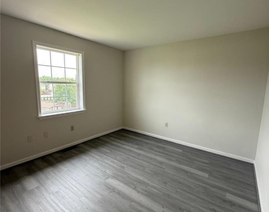 48 Olde Penn Drive - Photo Thumbnail 25