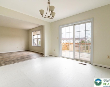 48 Olde Penn Drive - Photo Thumbnail 11