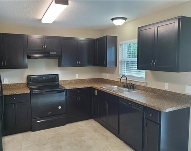 528 Marion Oaks Lane - Photo Thumbnail 7