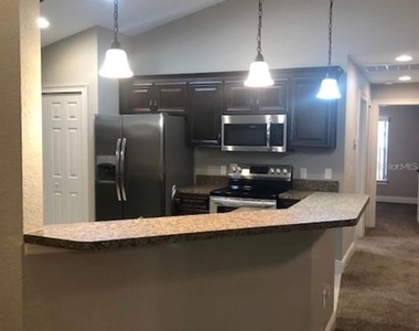 16941 Sw 43rd Court Road - Photo Thumbnail 6
