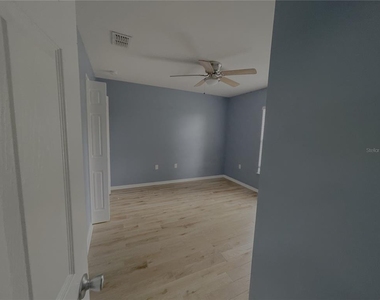 4535 Sw 42nd Street - Photo Thumbnail 11