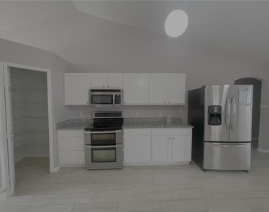 4535 Sw 42nd Street - Photo Thumbnail 5