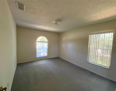 15980 Sw 27th Avenue Road - Photo Thumbnail 11