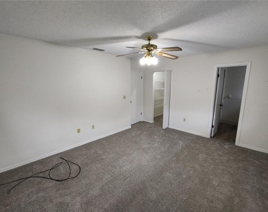 6429 Sw 107th Street - Photo Thumbnail 8