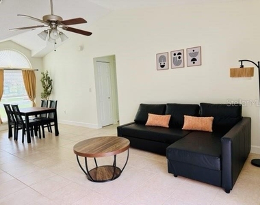 2678 Forest View Lane - Photo Thumbnail 8