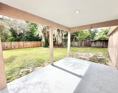 1081 Leeward Drive - Photo Thumbnail 16