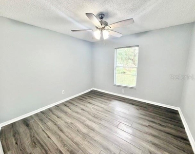 1081 Leeward Drive - Photo Thumbnail 11