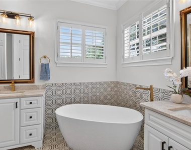 8411 Woburn Court - Photo Thumbnail 3