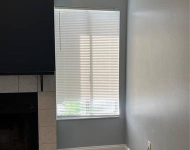 537 Sun Ridge Place - Photo Thumbnail 20
